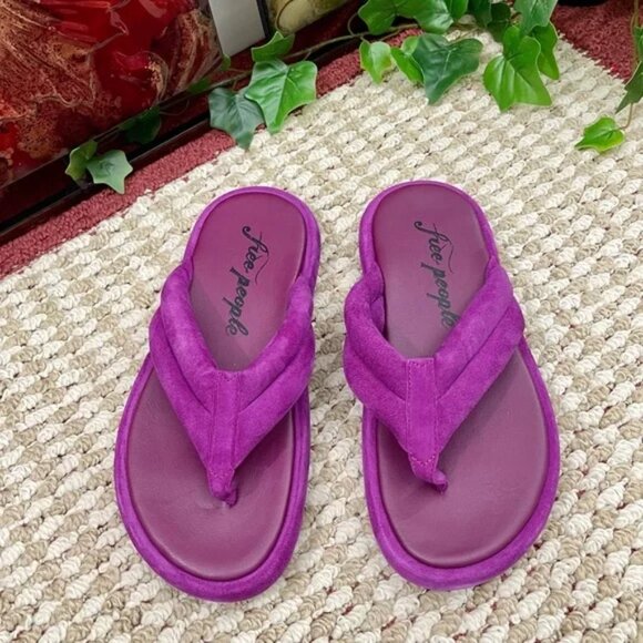 Free People Wonderland Flatform Thong Sandals in Verbena - Picture 1 of 6